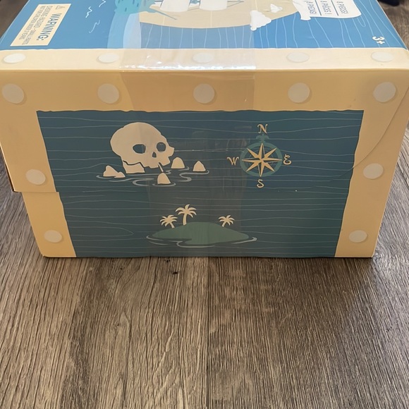 Brand New Disney Children’s Peter Pan Role Play Set Peter Pan And Captain Hook - Picture 9 of 9